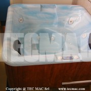Tub -sprayied PUR insulation- 005