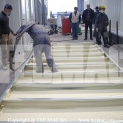 Isoltec -foaming inside container- 077
